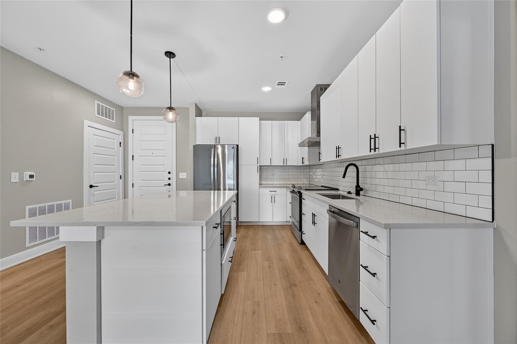 3101 Govalle Ave - Photo 2