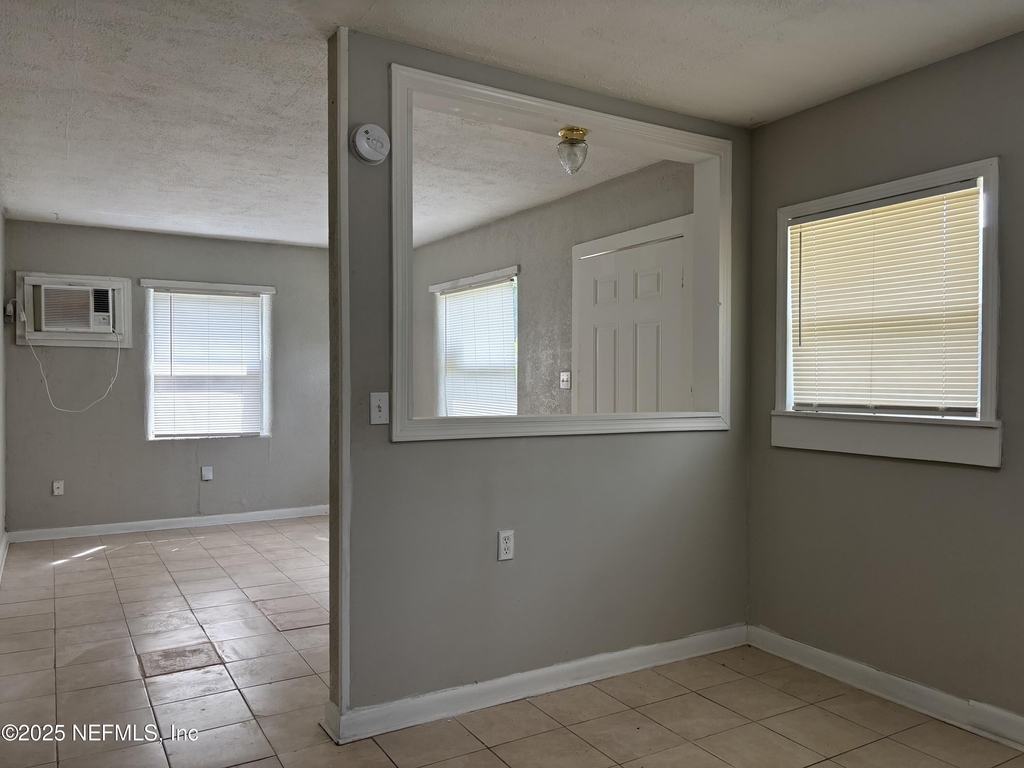5147 107th Street - Photo 6