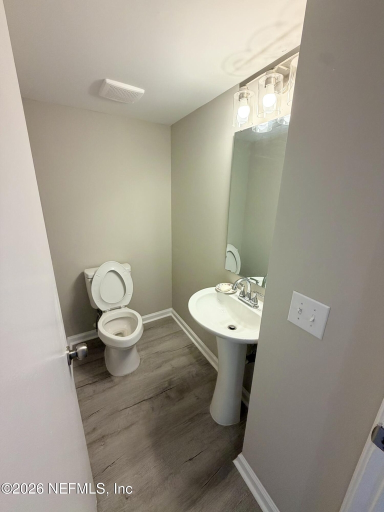207 Kettering Court - Photo 12