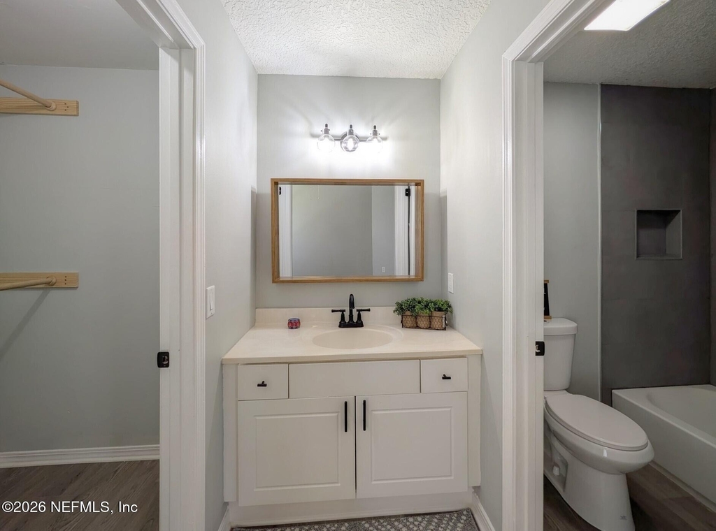 10200 Belle Rive Boulevard - Photo 14