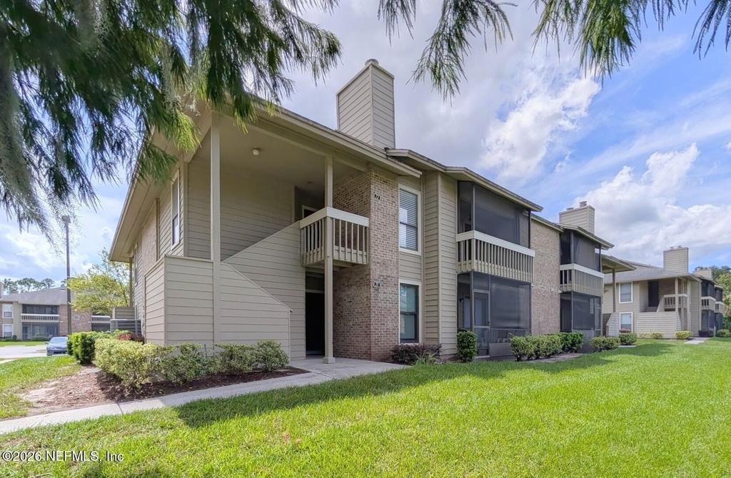 10200 Belle Rive Boulevard - Photo 1