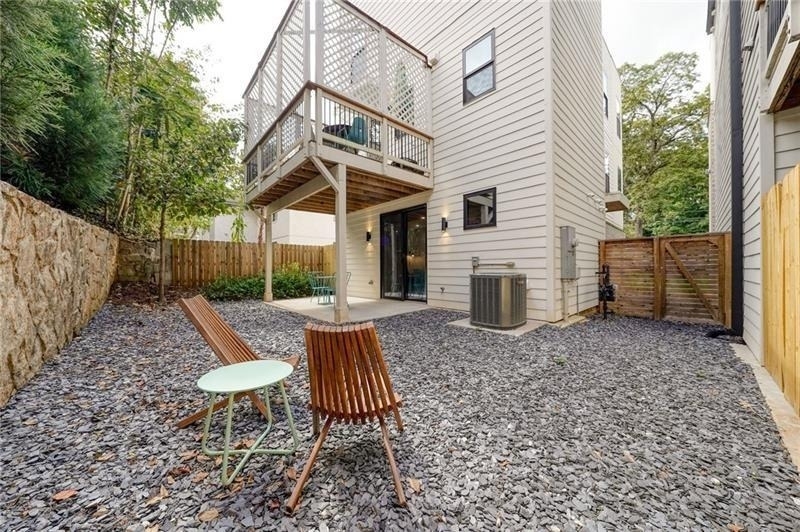 825 Barnett Street - Photo 34