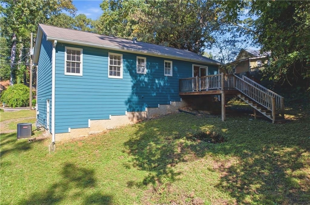 1124 Love Street Se - Photo 14