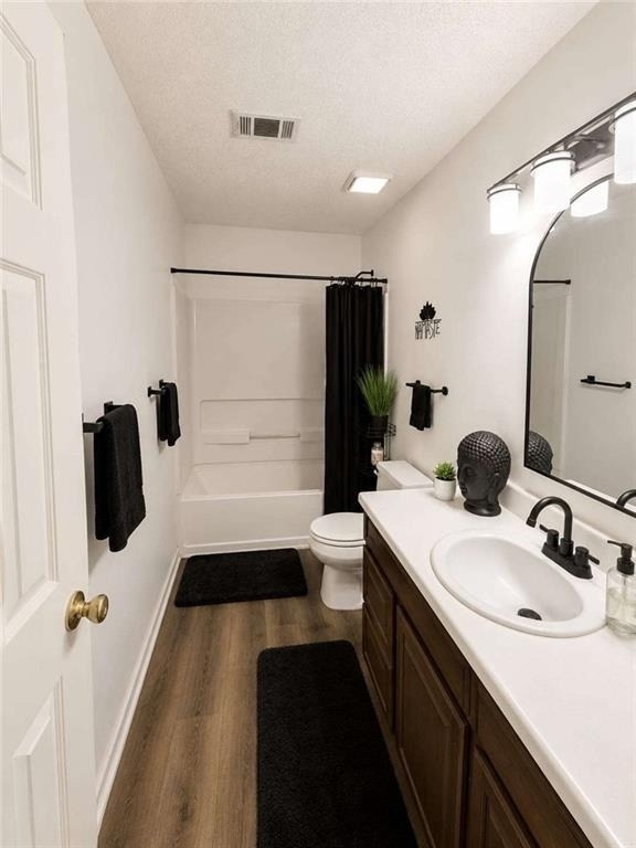 7953 Woodlake Drive - Photo 8
