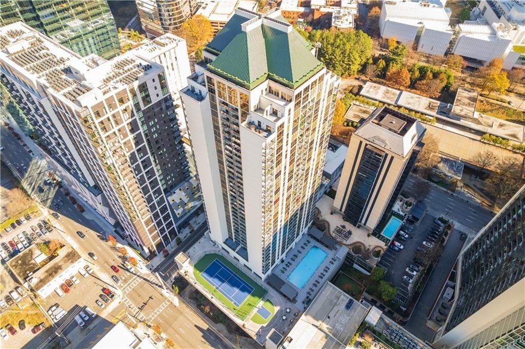 1280 W Peachtree Street Nw - Photo 0