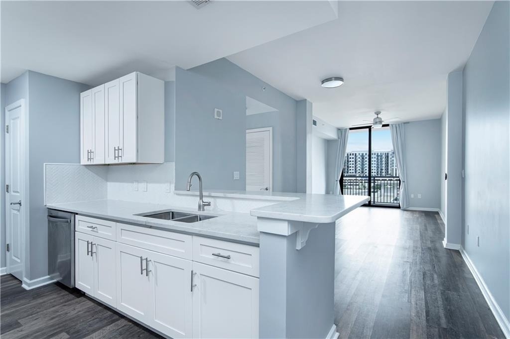3040 Peachtree Road - Photo 4