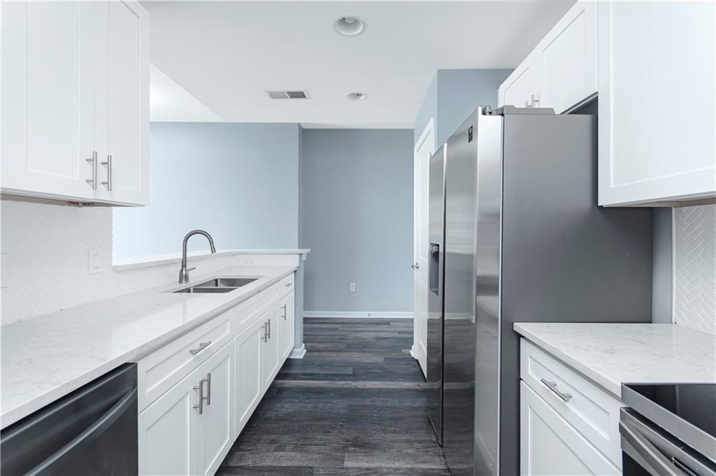 3040 Peachtree Road - Photo 10