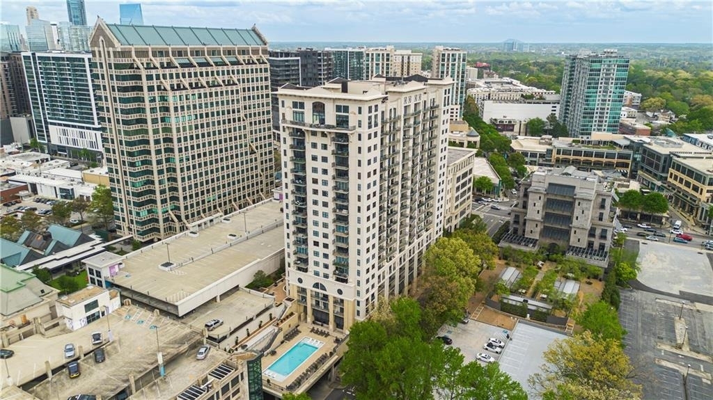 3040 Peachtree Road - Photo 3