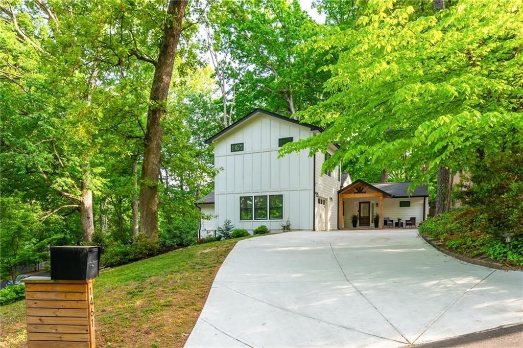 1461 Lively Ridge Road Ne - Photo 0