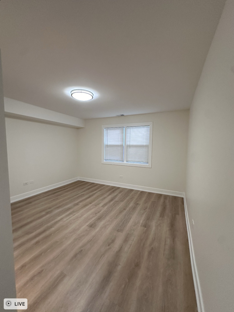 8846 N Cumberland Avenue - Photo 8