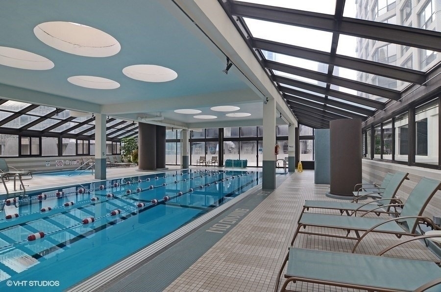 405 N Wabash Avenue - Photo 18