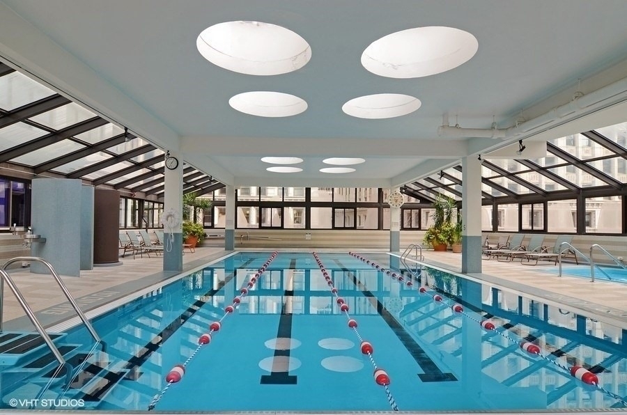 405 N Wabash Avenue - Photo 17