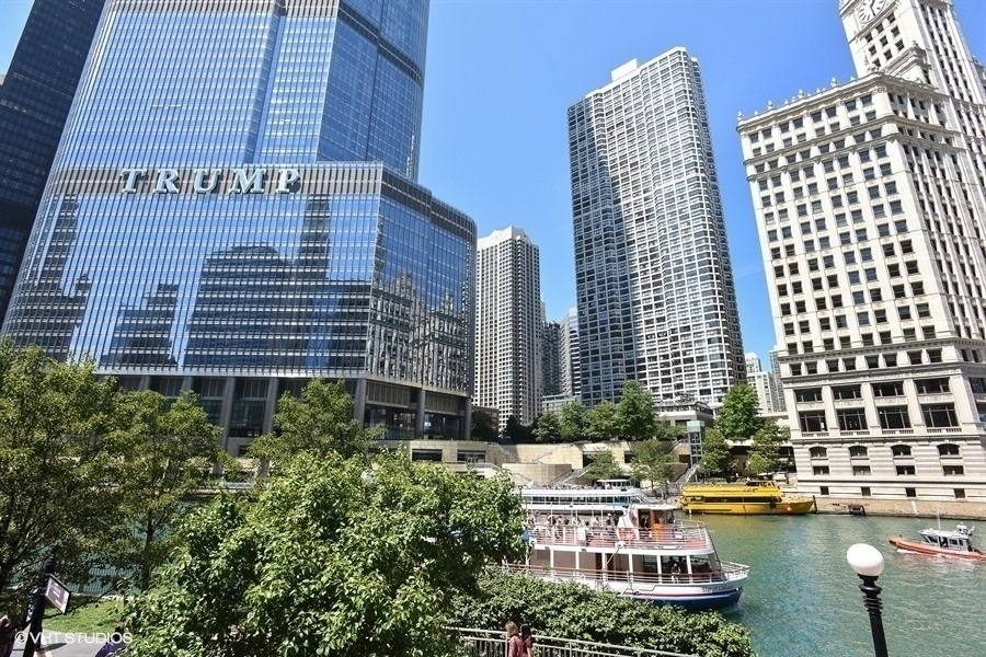 405 N Wabash Avenue - Photo 24