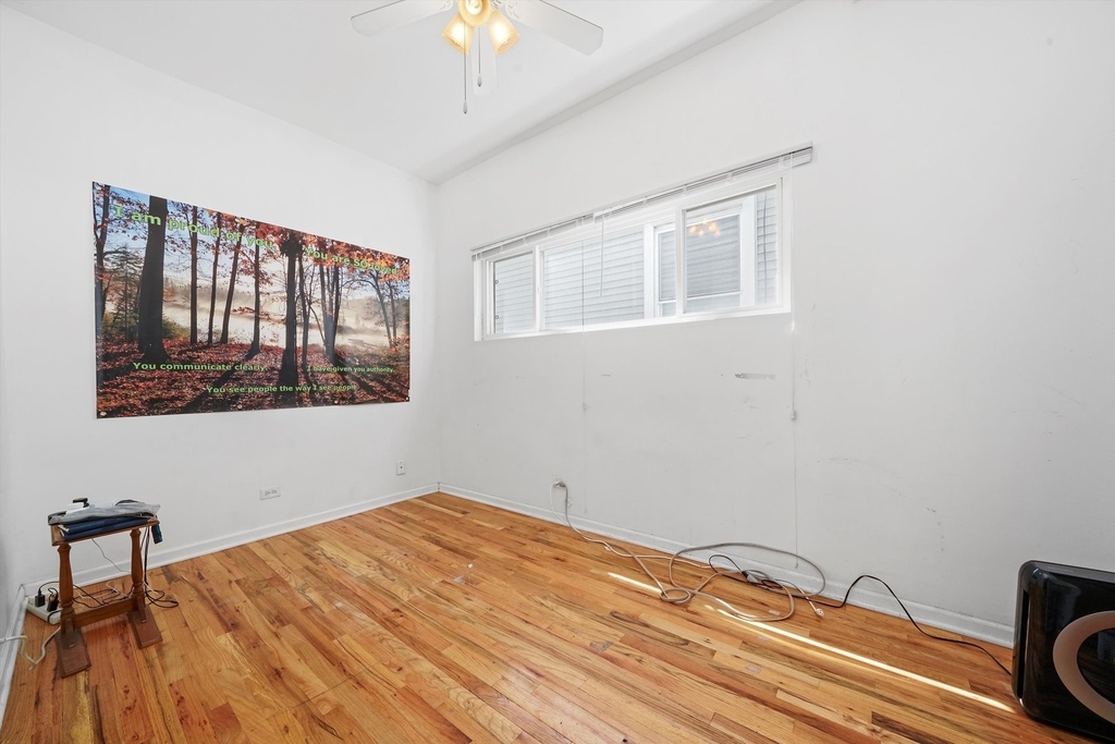 1728 N Campbell Avenue - Photo 3