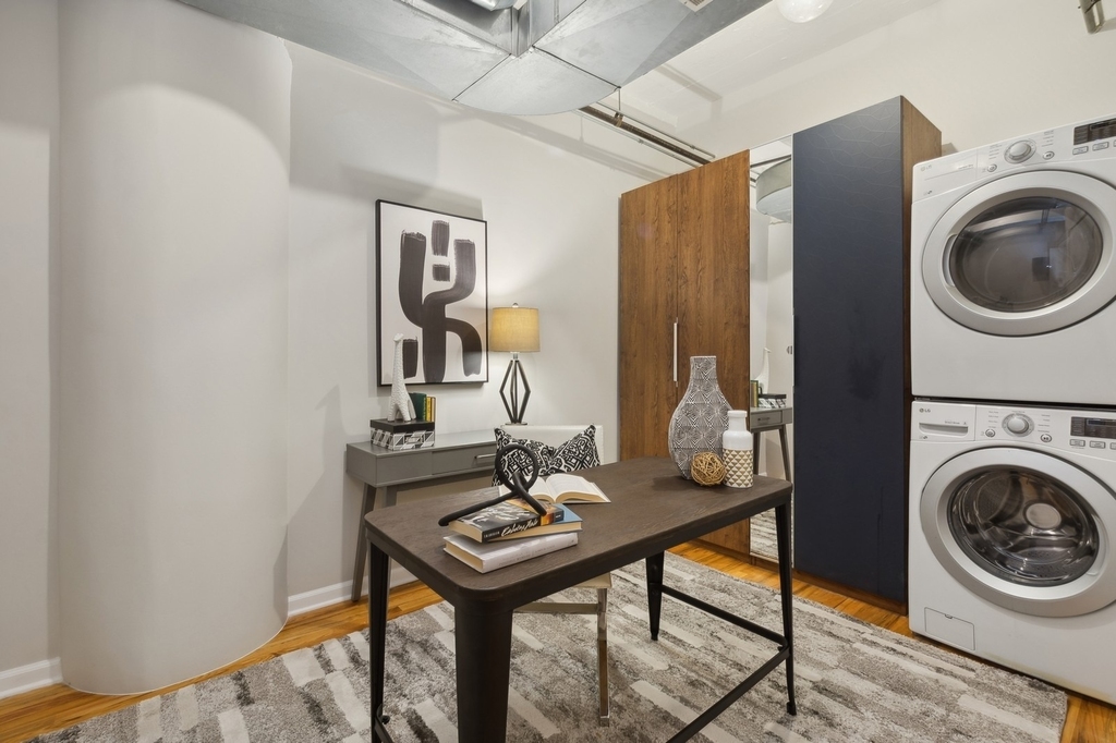 165 N Canal Street - Photo 15
