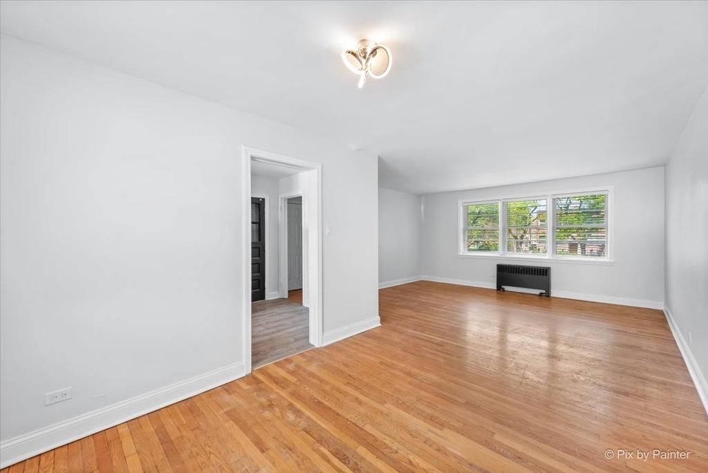 2719 W Berwyn Avenue - Photo 3
