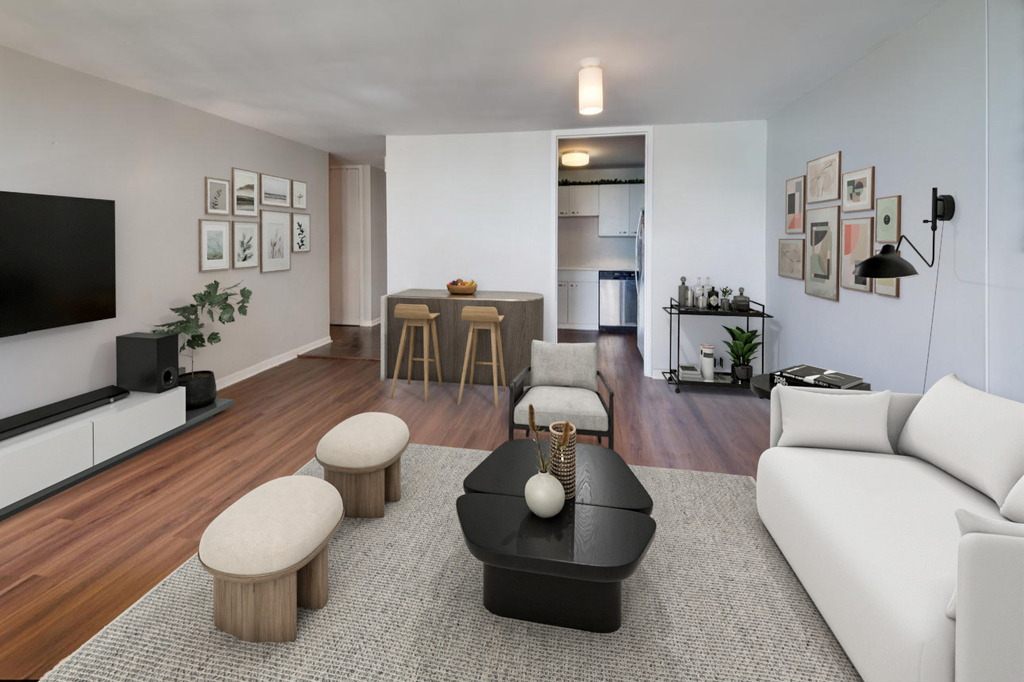 2626 N Lakeview Avenue - Photo 3
