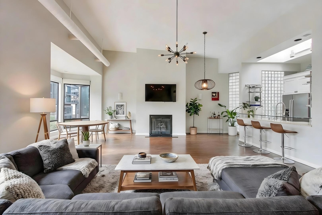 503 N Wells Street - Photo 3