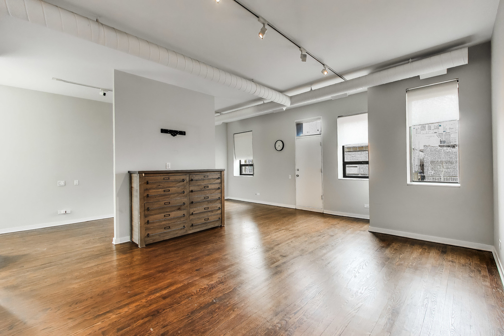 503 N Wells Street - Photo 12