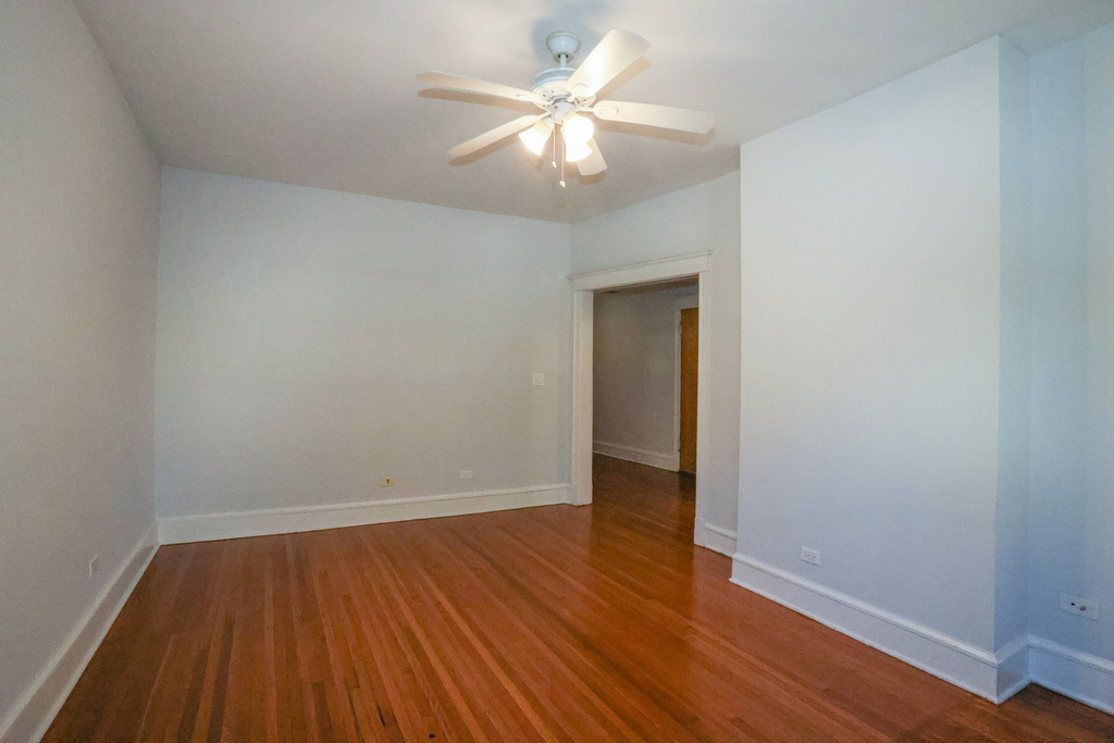 901 W Sheridan Road - Photo 14