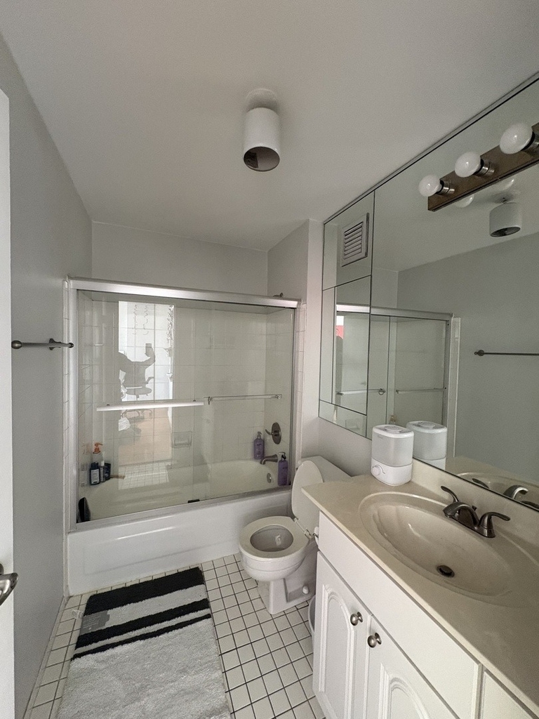 111 W Maple Street - Photo 7
