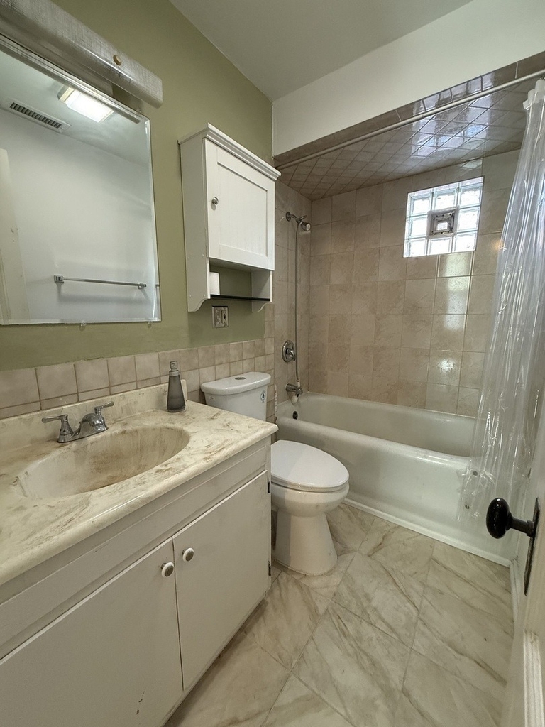 2233 N Sawyer Avenue - Photo 23