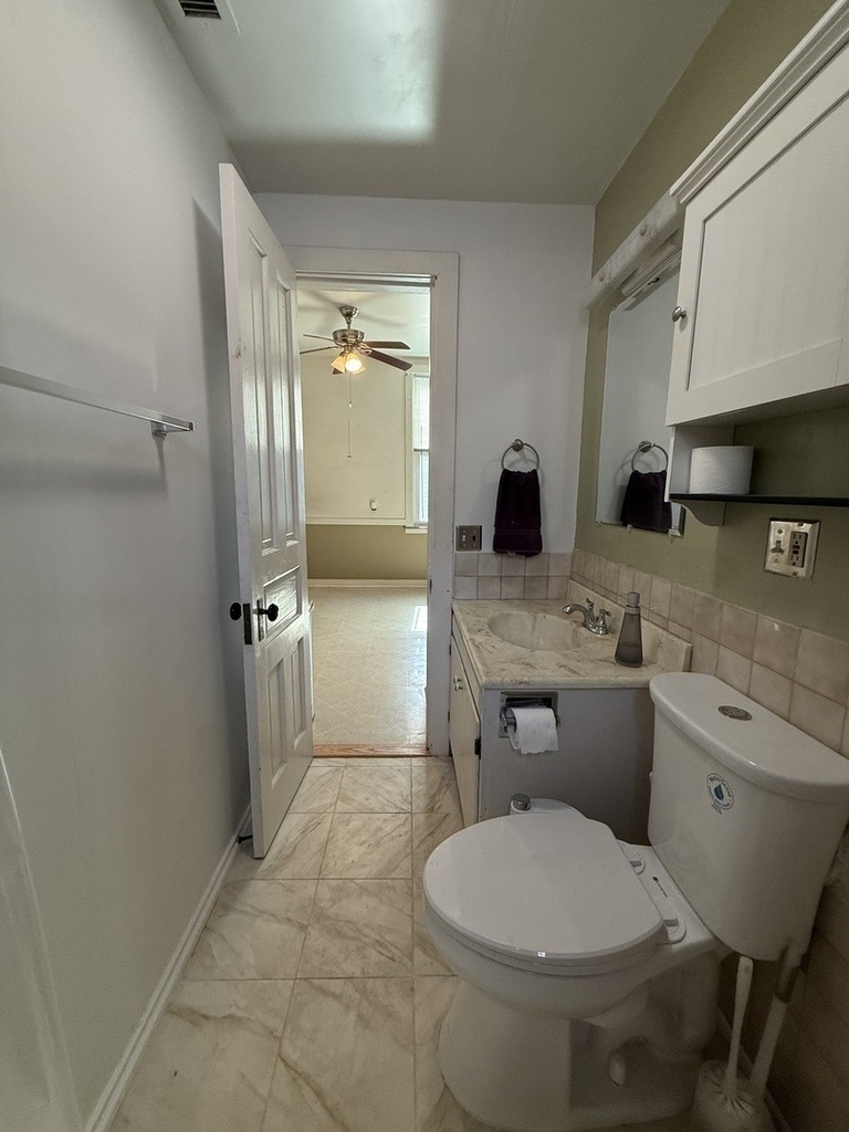 2233 N Sawyer Avenue - Photo 24