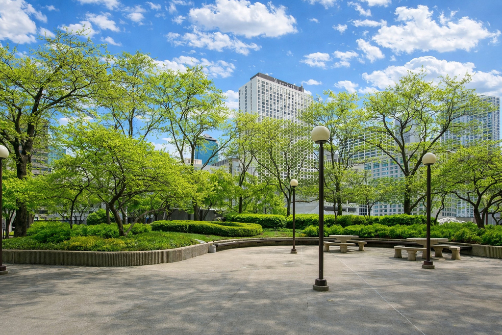 10 E Ontario Street - Photo 14