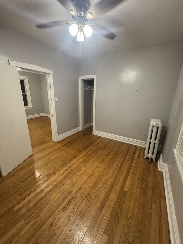 5752 S Whipple Street - Photo 3