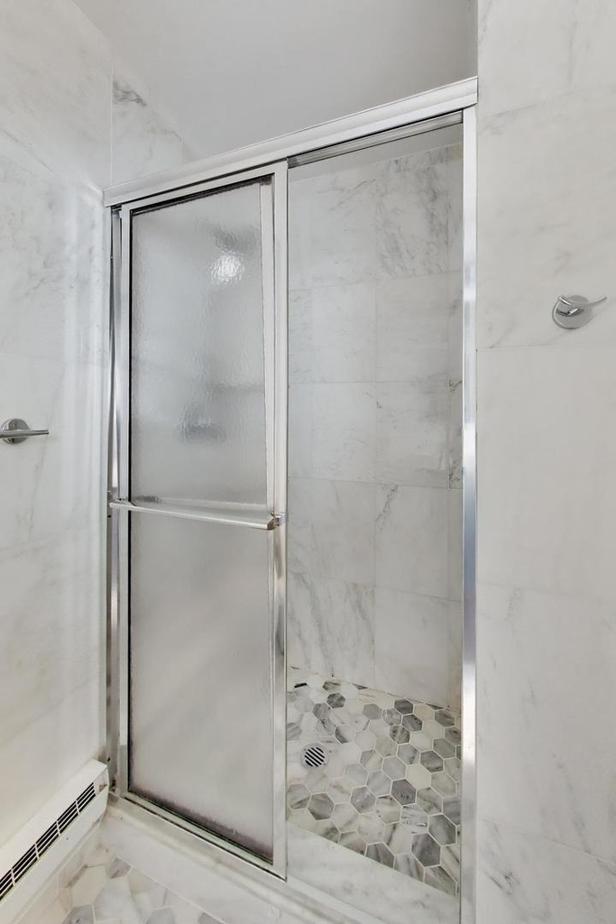 71 E Division Street - Photo 18
