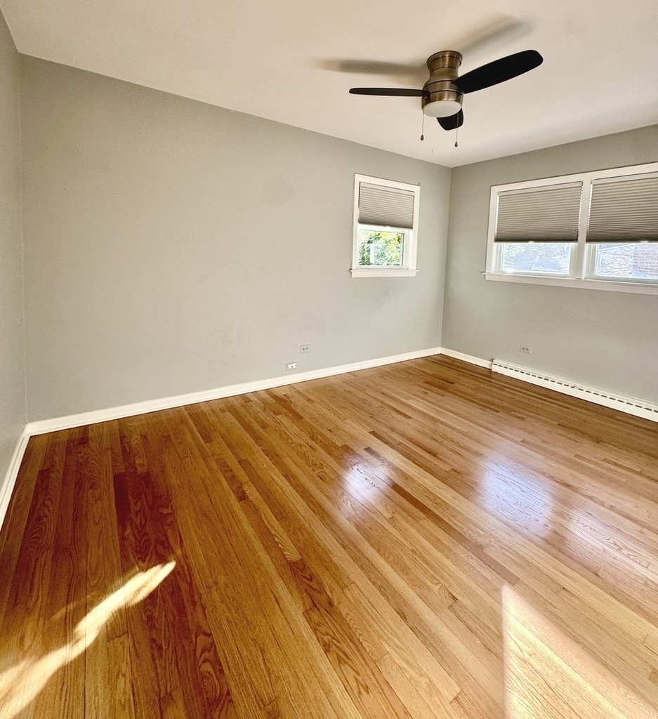 205 Glenview Road - Photo 8