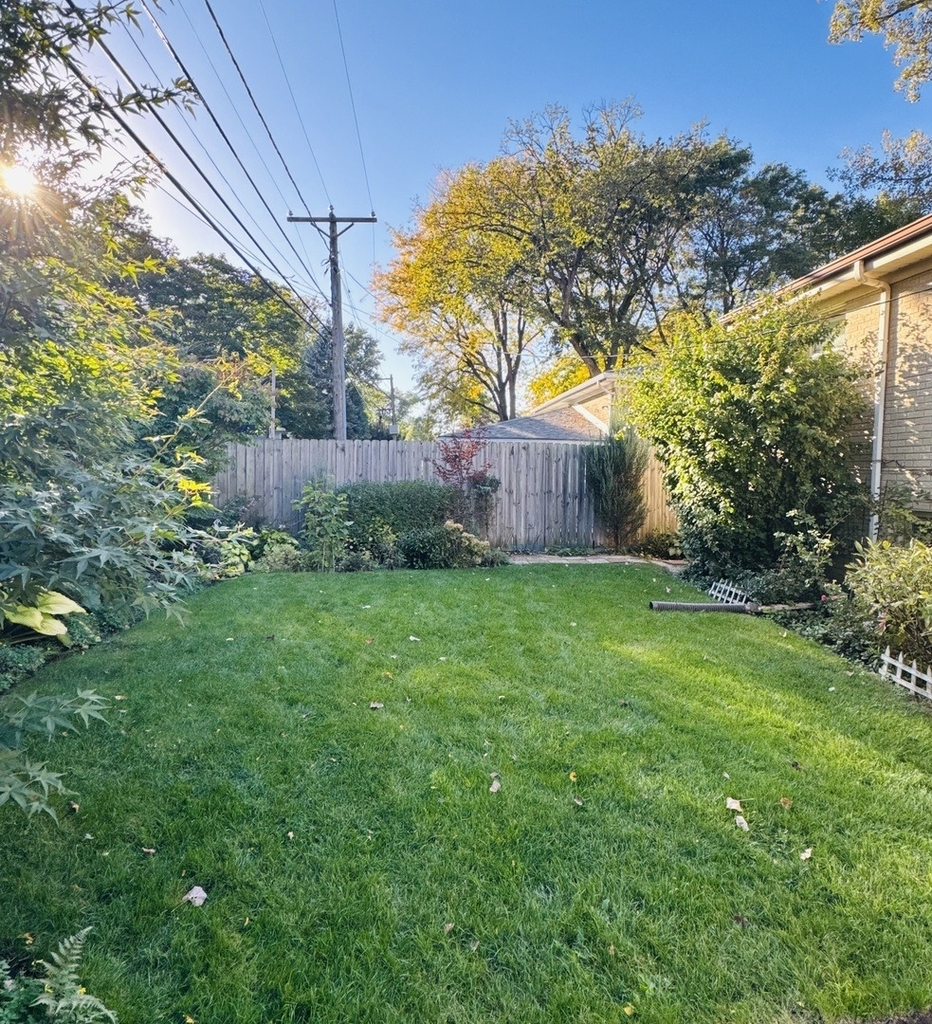 205 Glenview Road - Photo 16