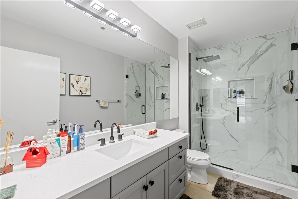 1335 S Prairie Avenue - Photo 10