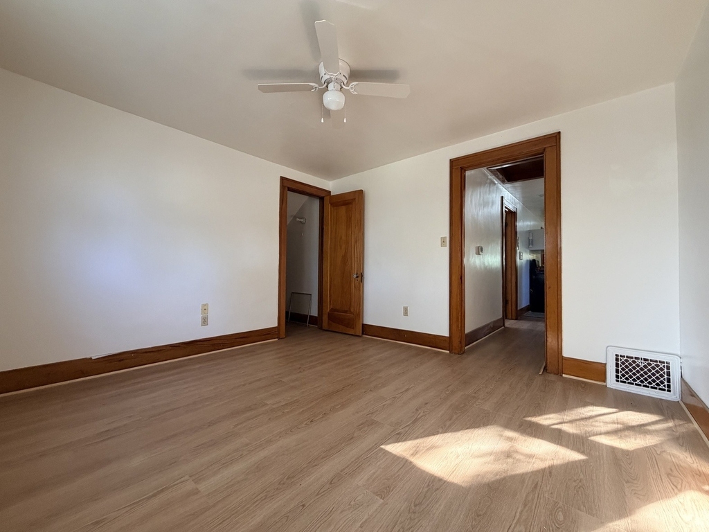 733 S Union Street - Photo 5