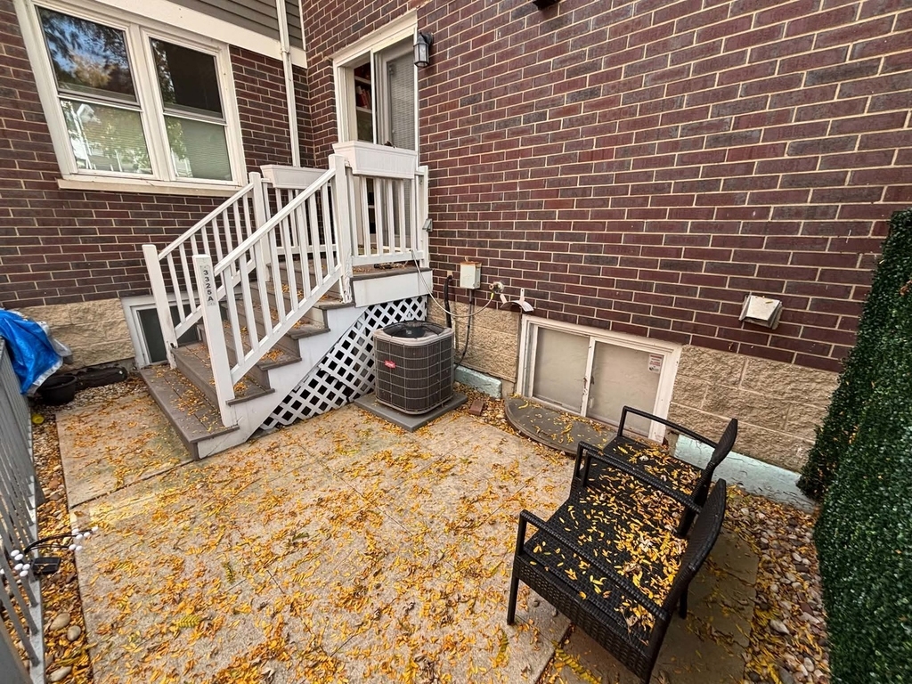 3325 N Racine Avenue - Photo 20