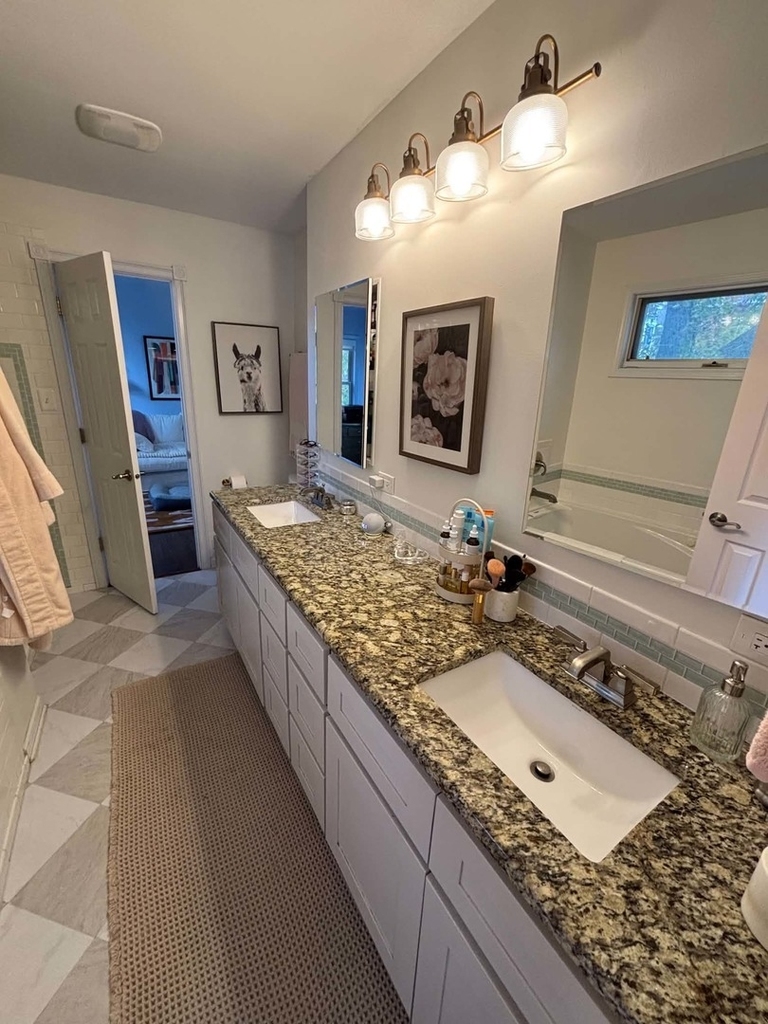 3325 N Racine Avenue - Photo 12