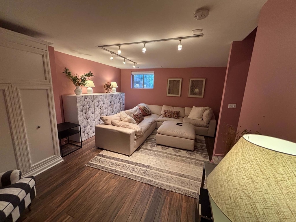 3325 N Racine Avenue - Photo 16