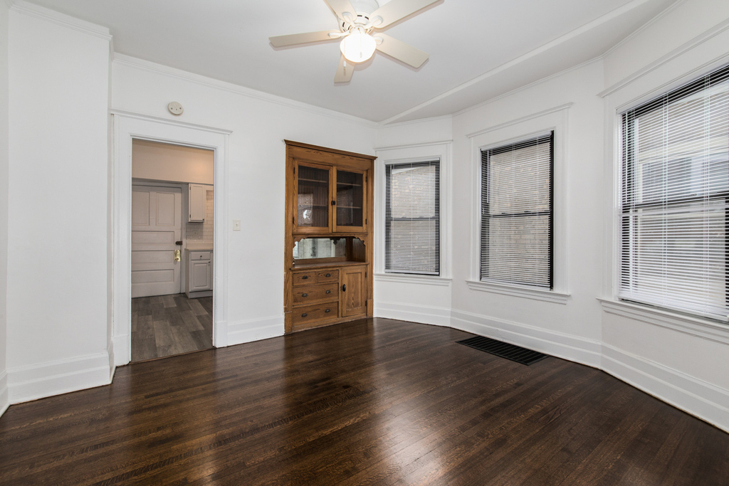328 Circle Avenue - Photo 12