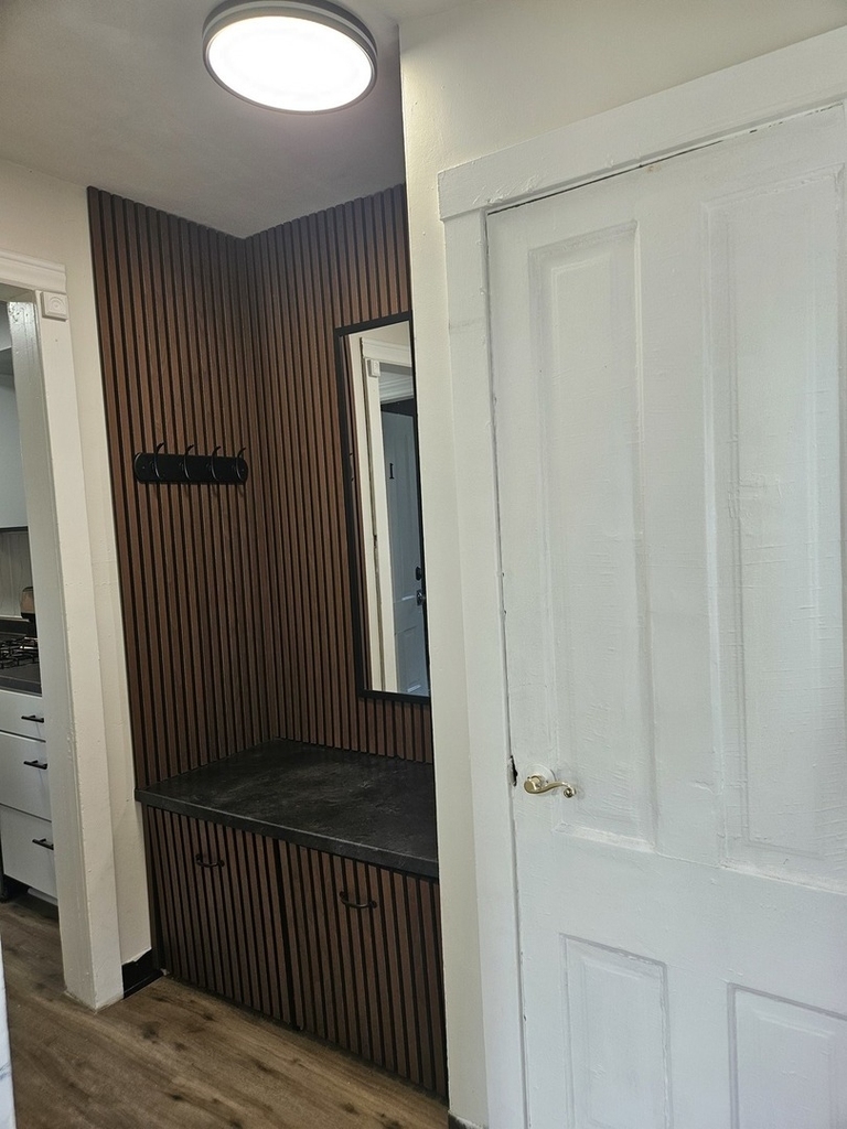 517 E Chicago Street - Photo 4