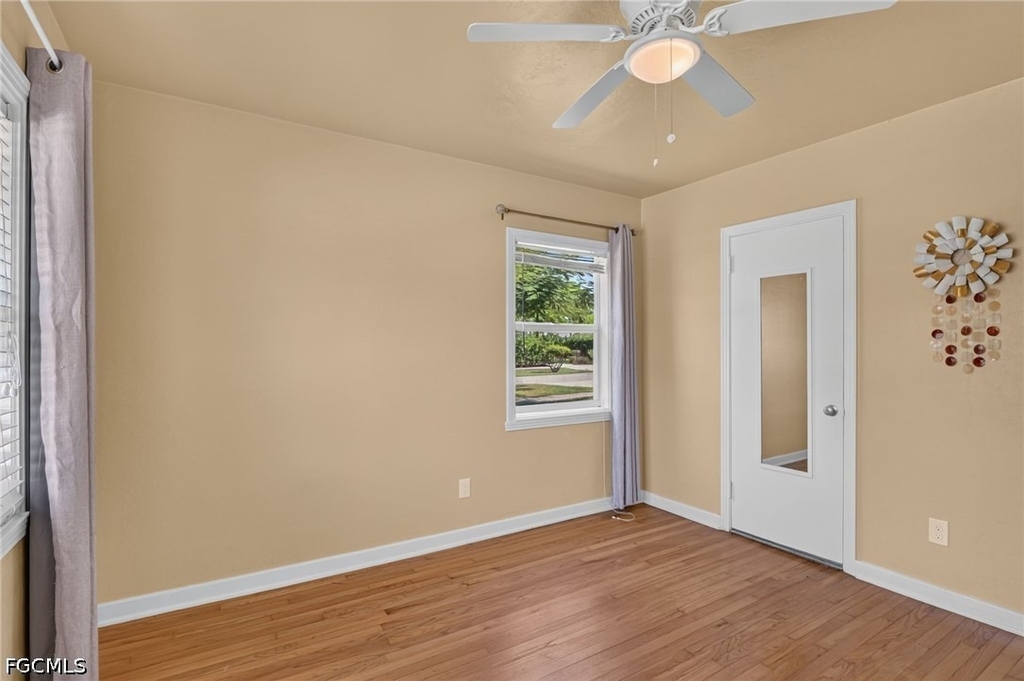 1484 Linhart Avenue - Photo 17