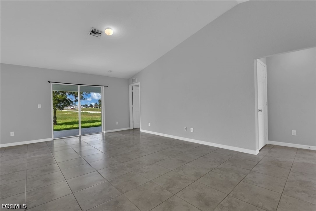 1736 Ne 1st Avenue - Photo 13