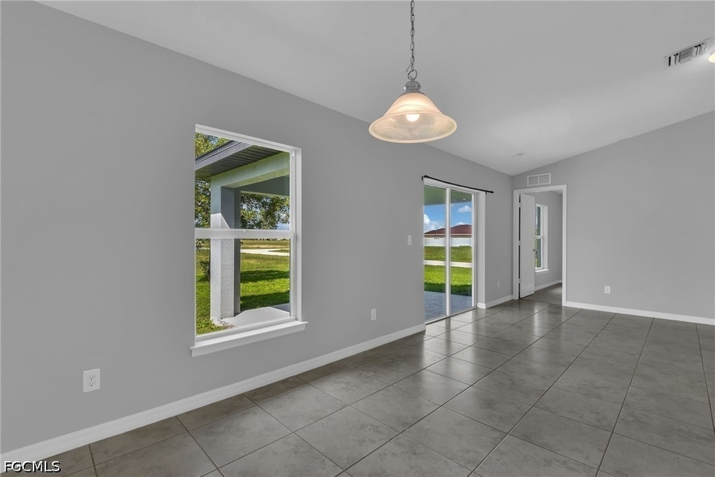 1736 Ne 1st Avenue - Photo 12