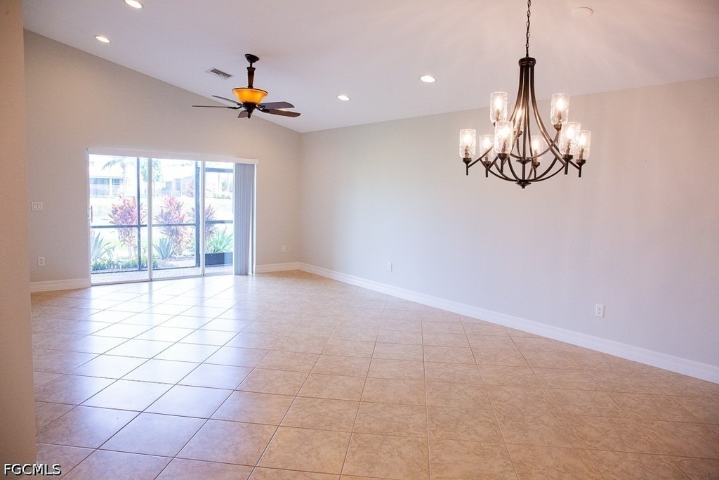 10324 Barberry Lane - Photo 3