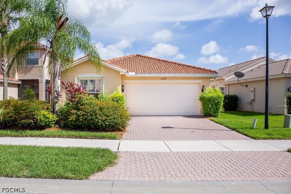 10324 Barberry Lane - Photo 0