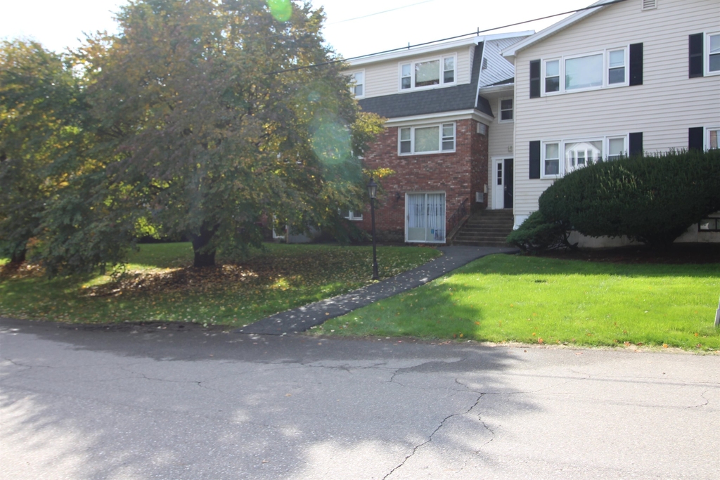 73 East Broadway - Photo 15