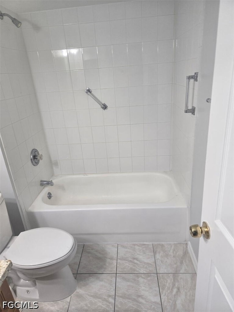207 Se 23rd Place - Photo 7