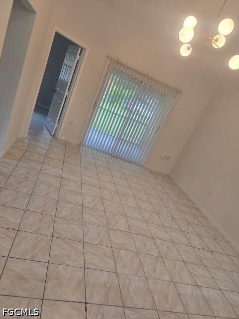 207 Se 23rd Place - Photo 2