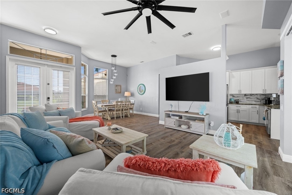 4804 Sw 23rd Avenue - Photo 11