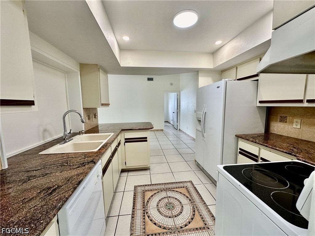 1902 Se 14th Street - Photo 5
