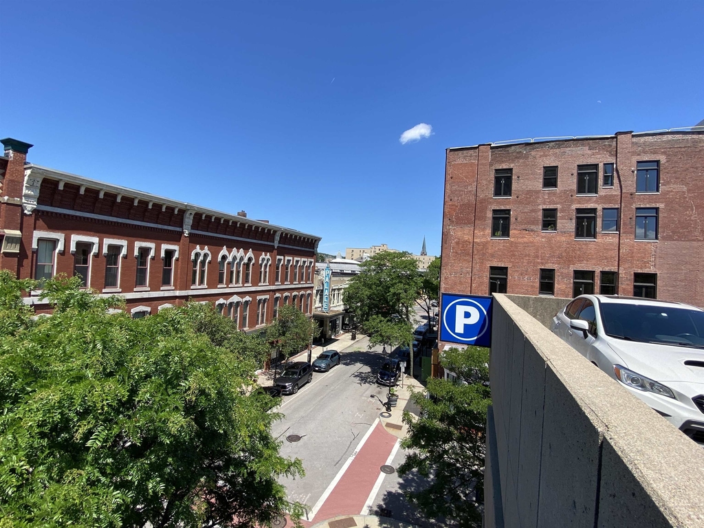 83 Hanover - Photo 2
